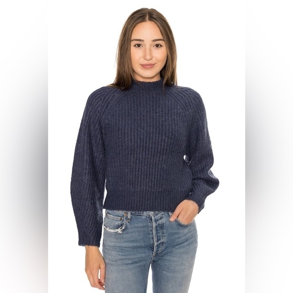 Abercrombie & Fitch Navy Blue Ribbed Knit Cotton Blend Cozy Warm Sweater - Picture 1 of 11